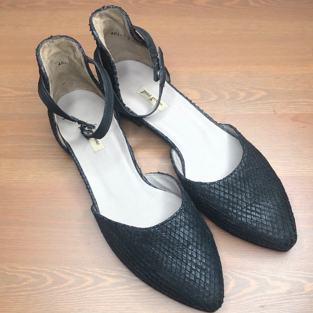 Paul Green Sadie Black “Snake Skin” Flats Size 10.5